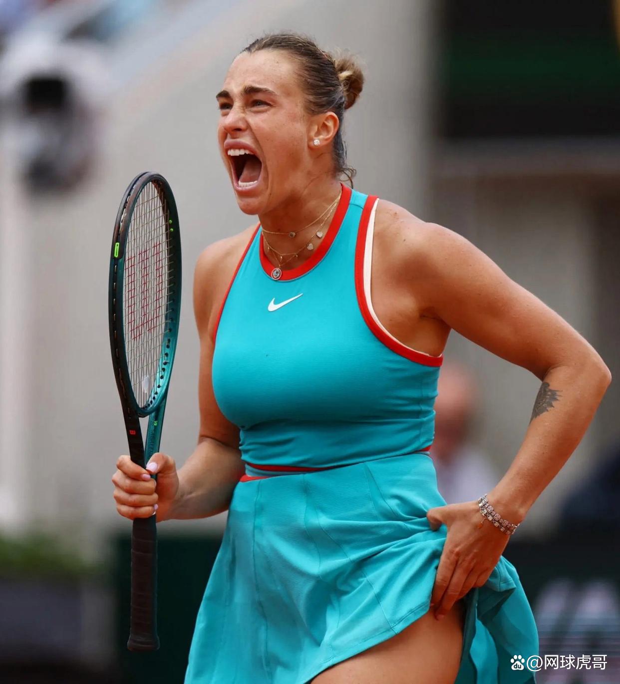 以其雄心勃 以其雄心勃