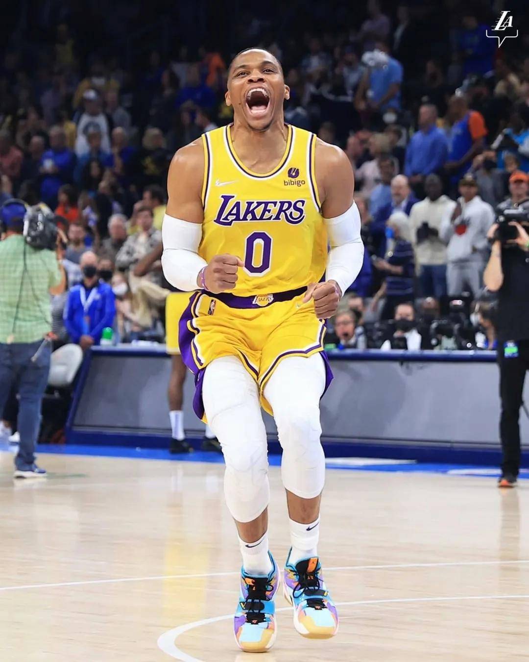 一超新星 一超新星